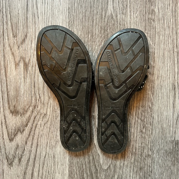 Vince Camuto Black Rubber Sandals | 7 - Picture 7 of 9
